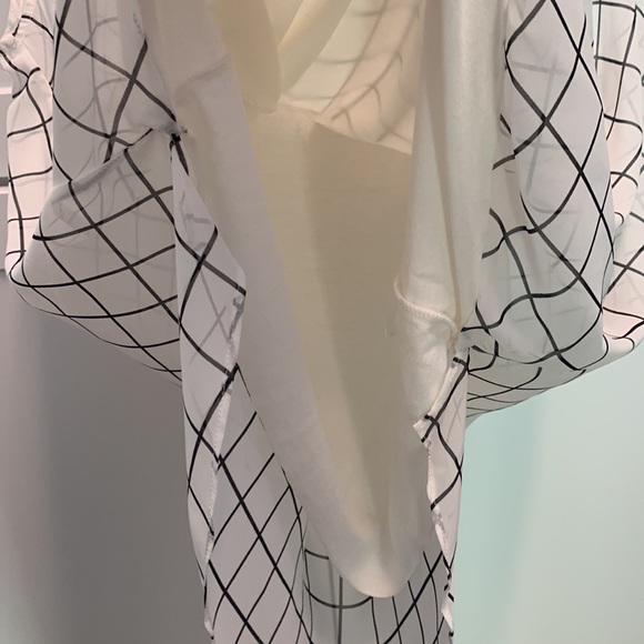 Sheer Bailey too with build in cami - Picture 5 of 5